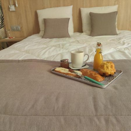 Cocon Des Lys Hotell Saint-Louis  Exteriör bild